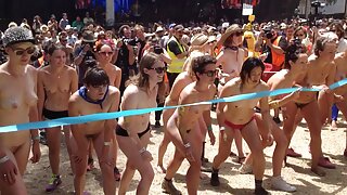 Розпусна мілфа Кейша Грей мастурбує порно відео скачати безкоштовно свою муфту, перш ніж відсмоктати член в дірочку слави